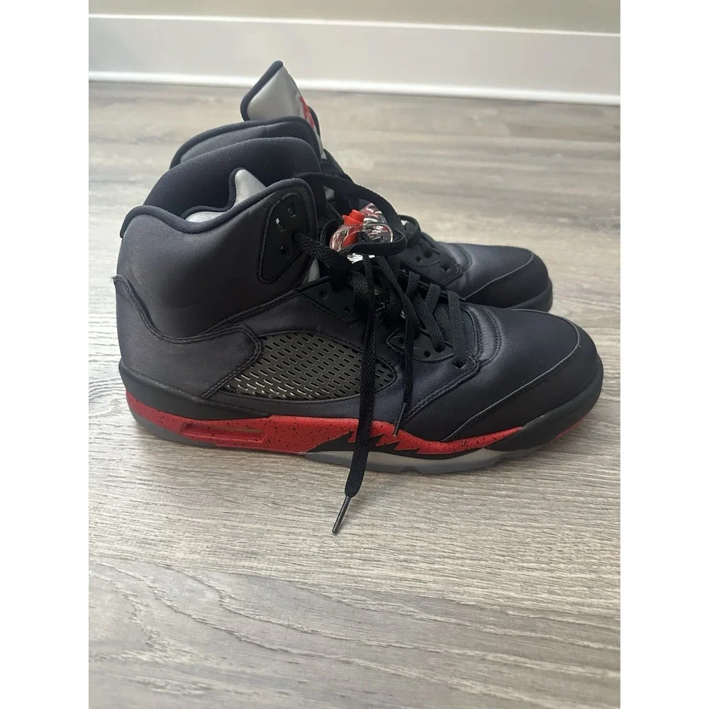 NIKE Air Jordan 5 Satin Bred Retro High OG Sneakers Black University Red Mens 12